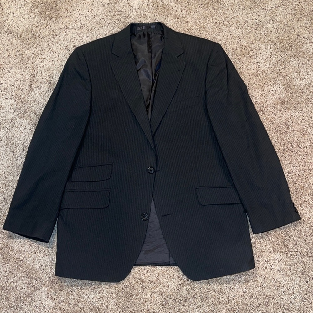 Men’s suit